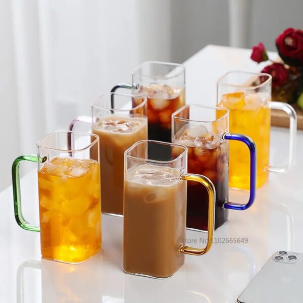 Beautiful Design High Quality Transparent drinking Glass with Straw