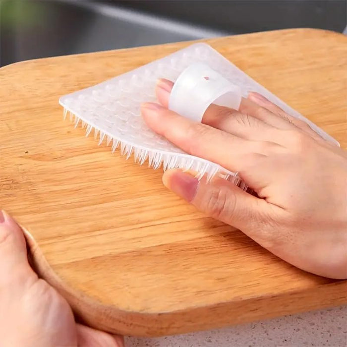 Silicone Fruit and Vegetable Cleaning Brush