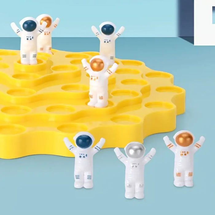 Astronaut Balancing Tree Game